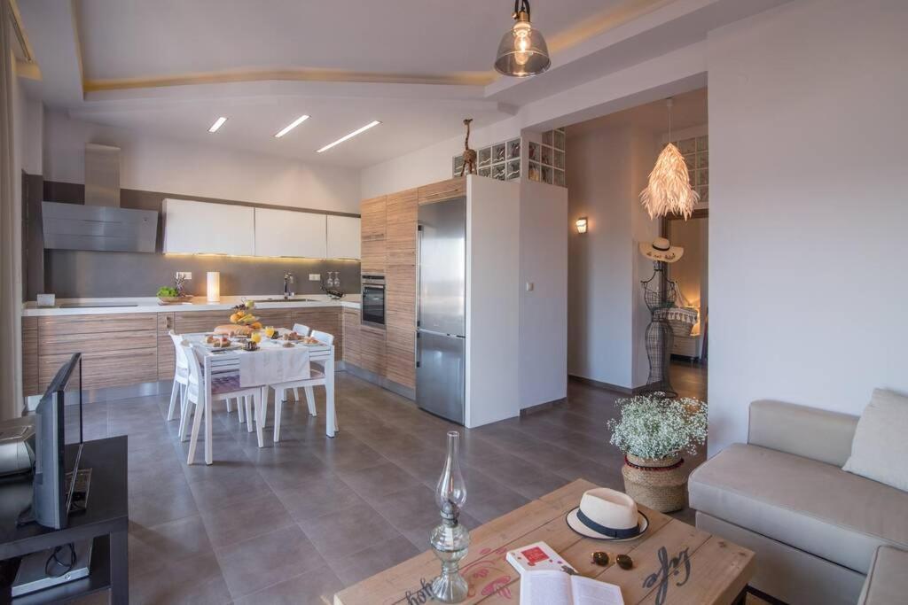 Ioanna Bayview Luxury Apartment Ierápetra Dış mekan fotoğraf